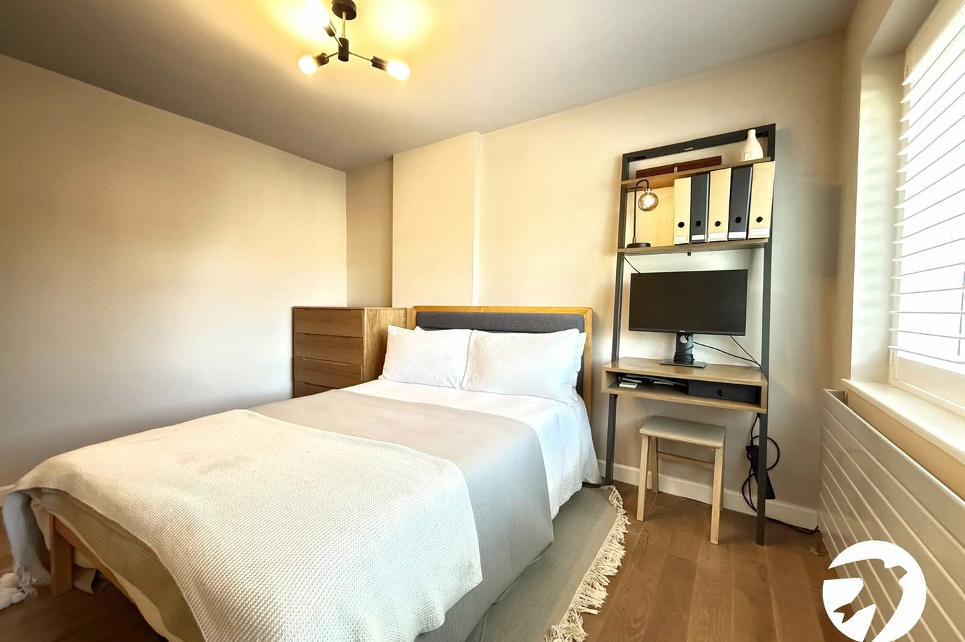 2 bedroom property for sale in London | Robinson Jackson