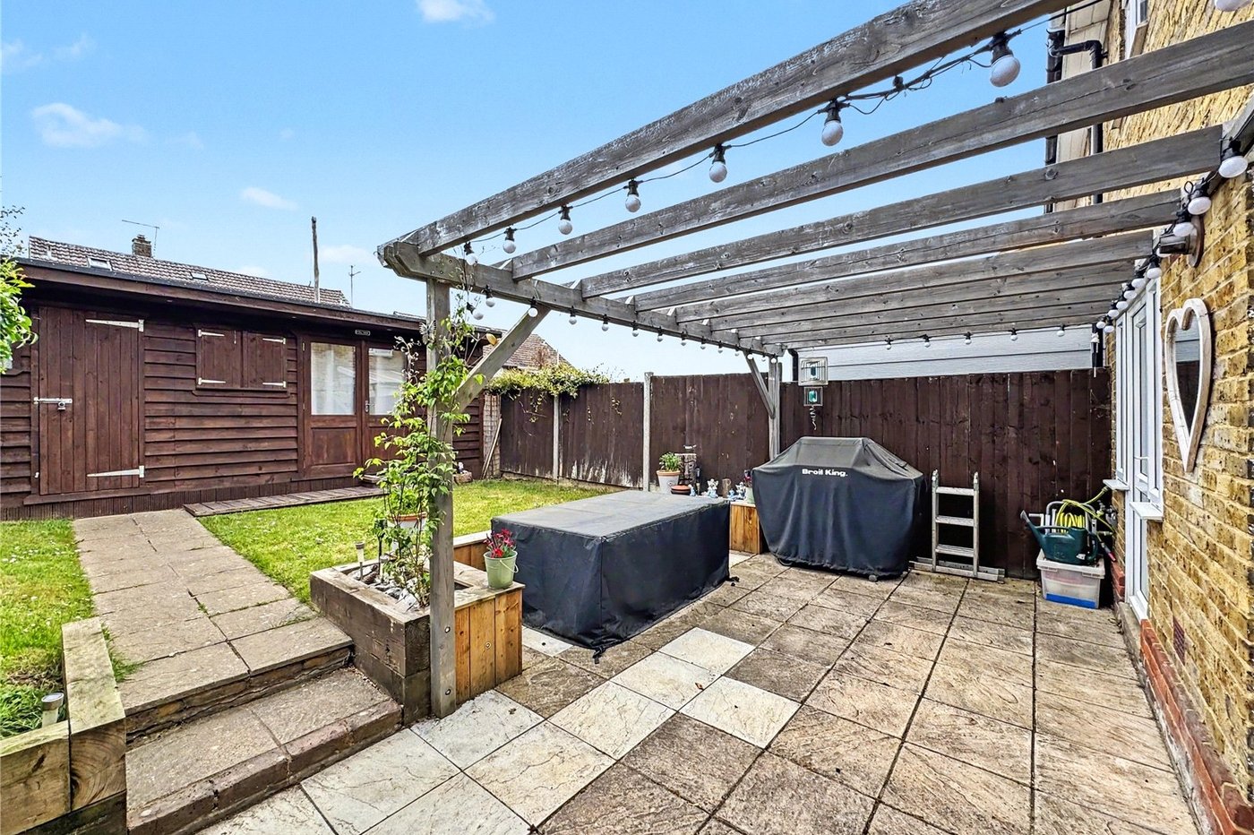 3 bedroom house for sale in Twydall | Robinson Michael & Jackson