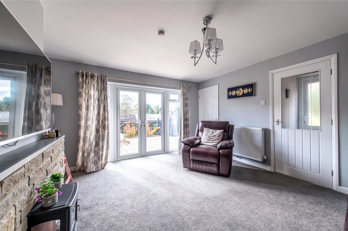 3 bedroom house for sale in Istead Rise | Robinson Michael & Jackson