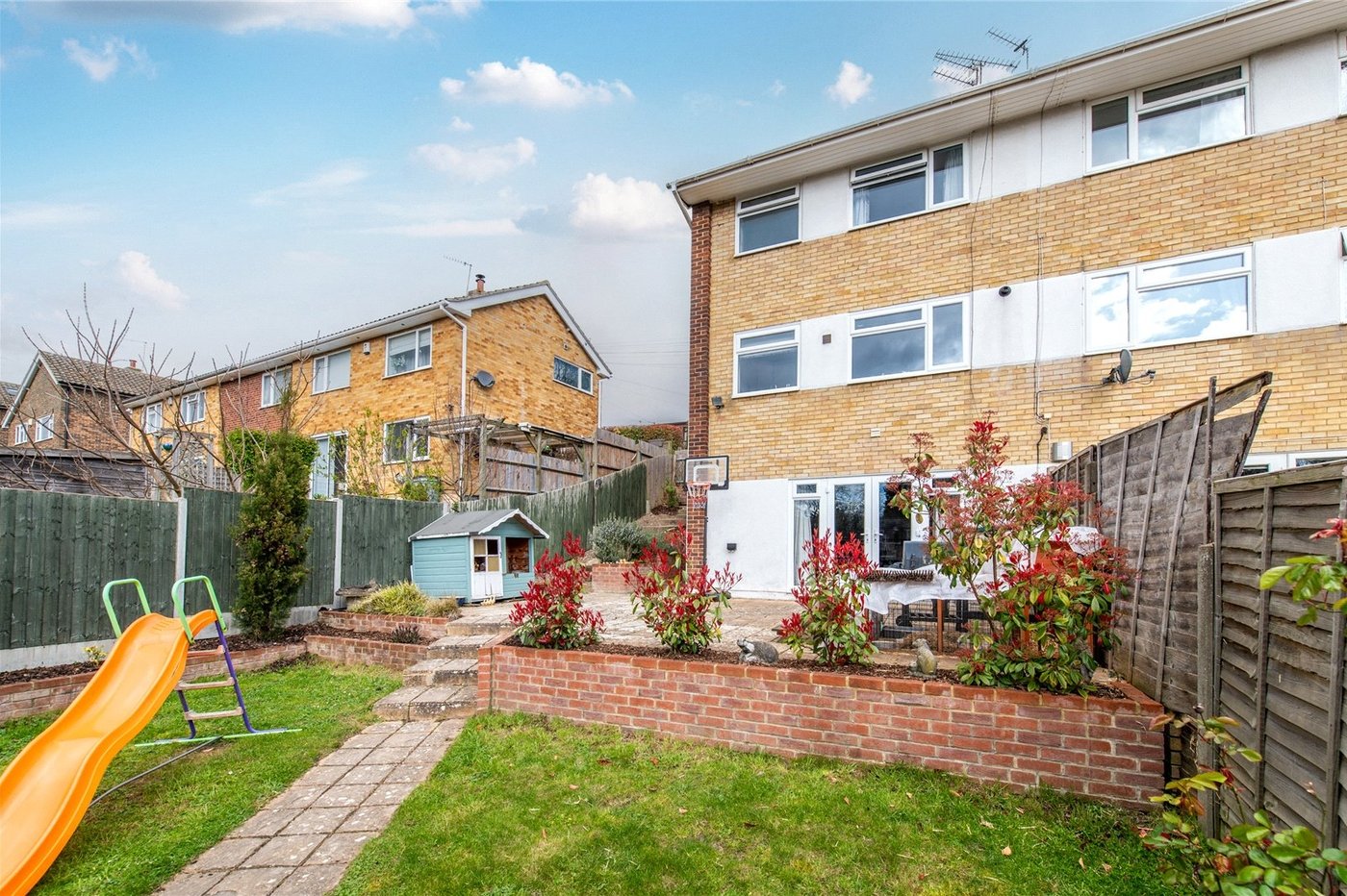 3 bedroom house for sale in Istead Rise | Robinson Michael & Jackson