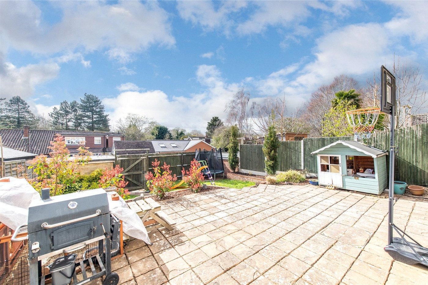 3 bedroom house for sale in Istead Rise | Robinson Michael & Jackson