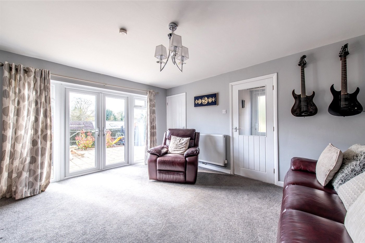 3 bedroom house for sale in Istead Rise | Robinson Michael & Jackson