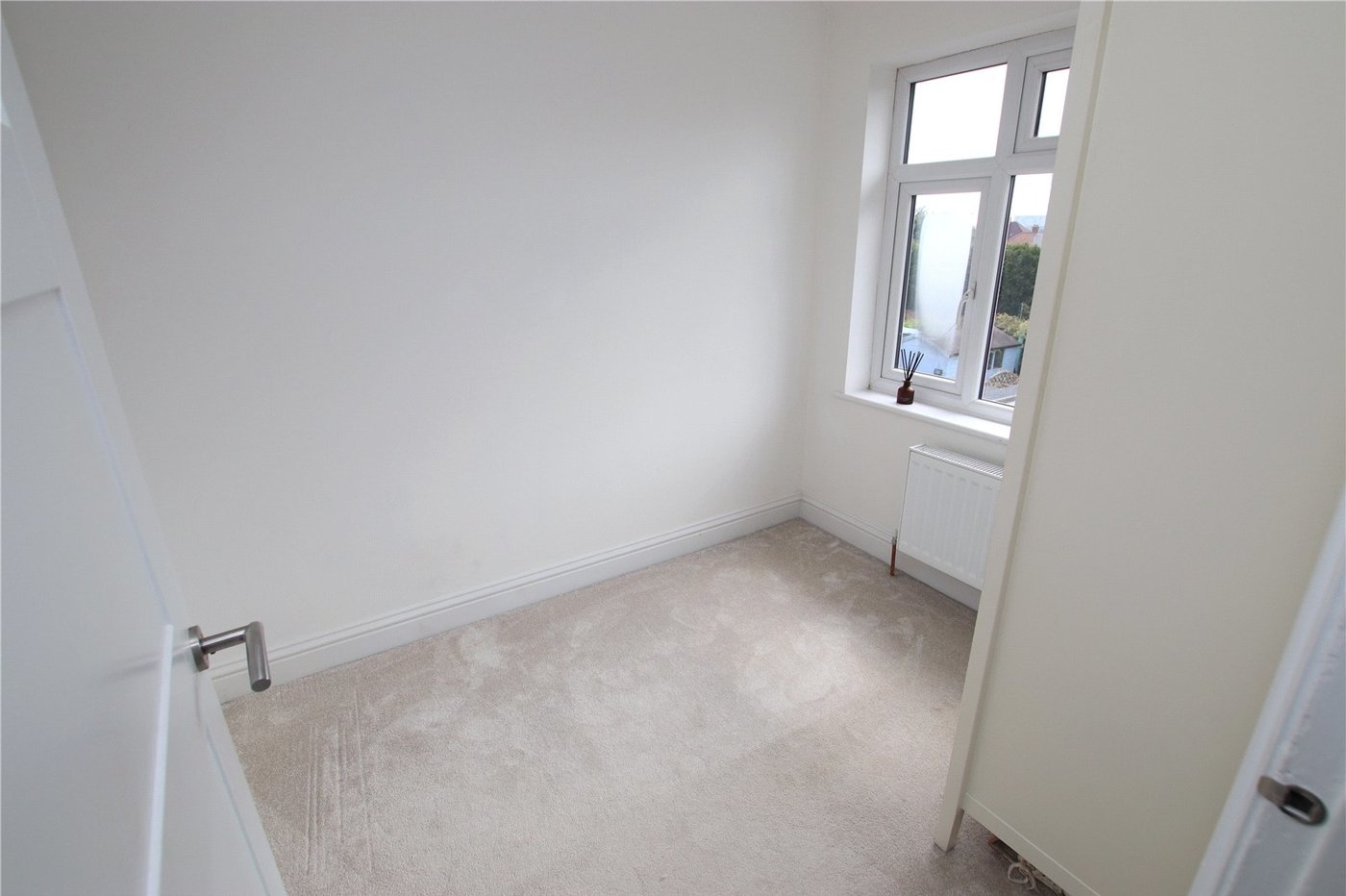2 bedroom house for sale in Sidcup | Robinson Jackson