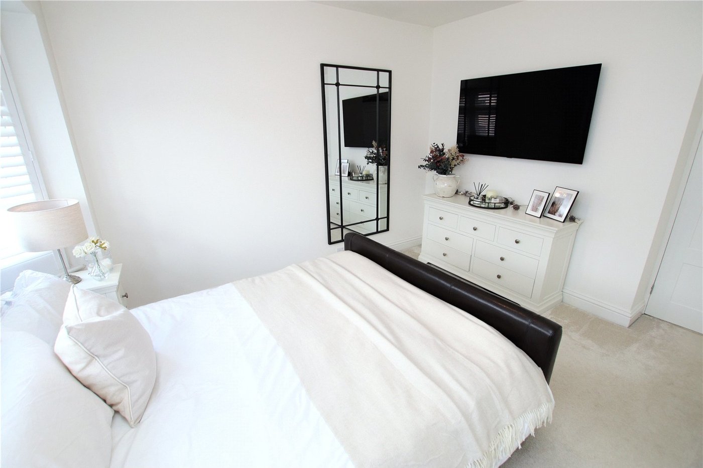 2 bedroom house for sale in Sidcup | Robinson Jackson