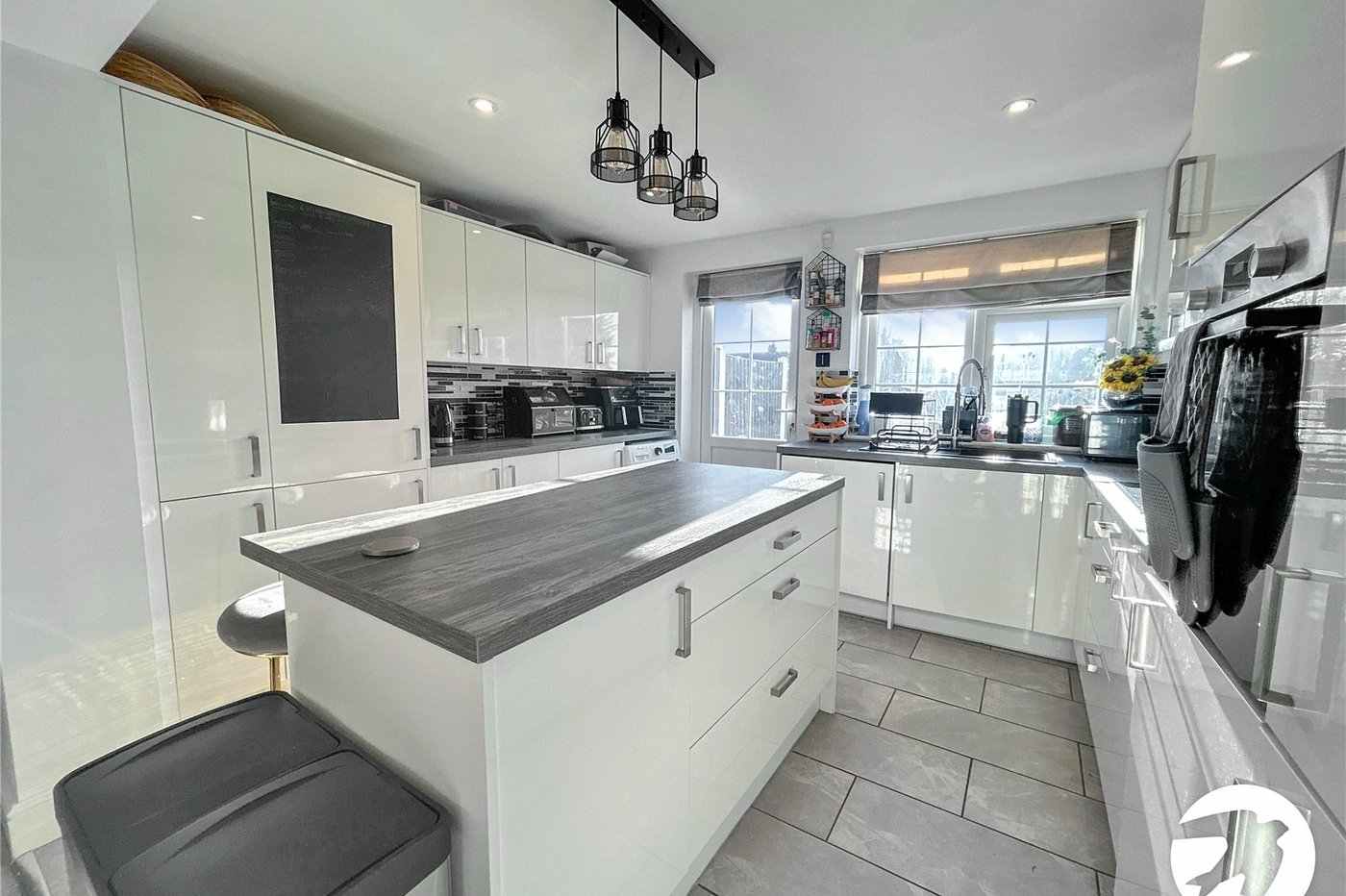 2 bedroom house for sale in Sidcup | Robinson Jackson