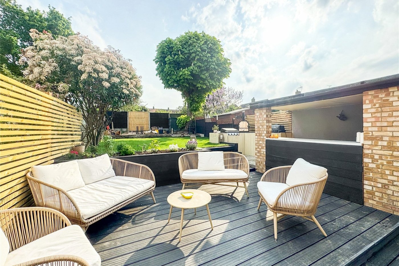 2 bedroom house for sale in Twydall | Robinson Michael & Jackson