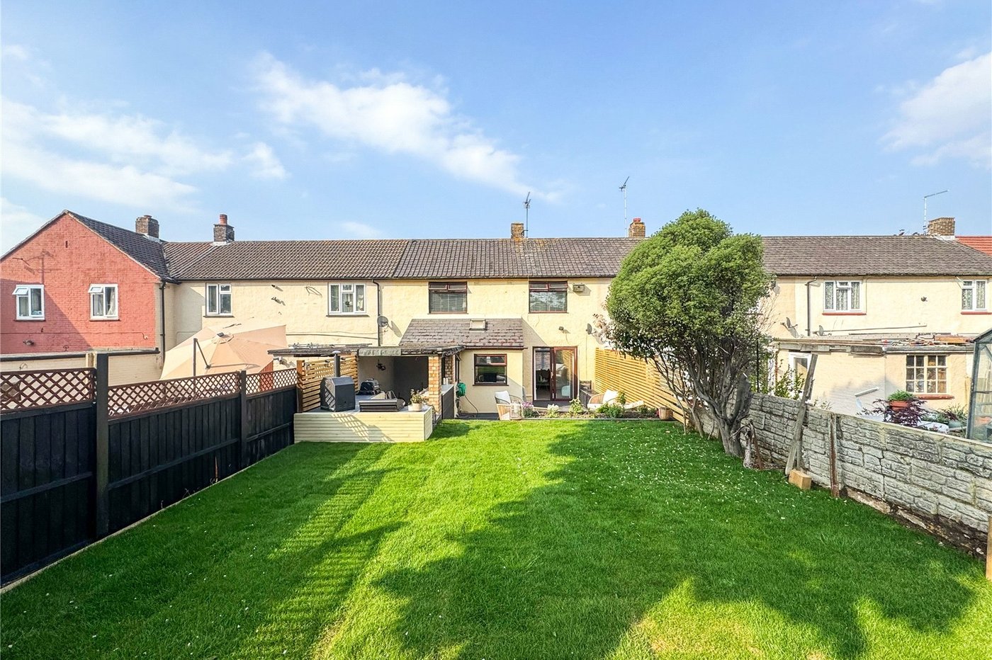 2 bedroom house for sale in Twydall | Robinson Michael & Jackson