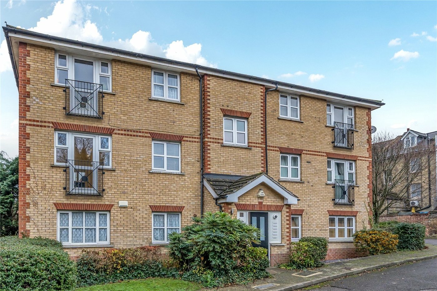 1 bedroom property for sale in Silverdale | Robinson Jackson