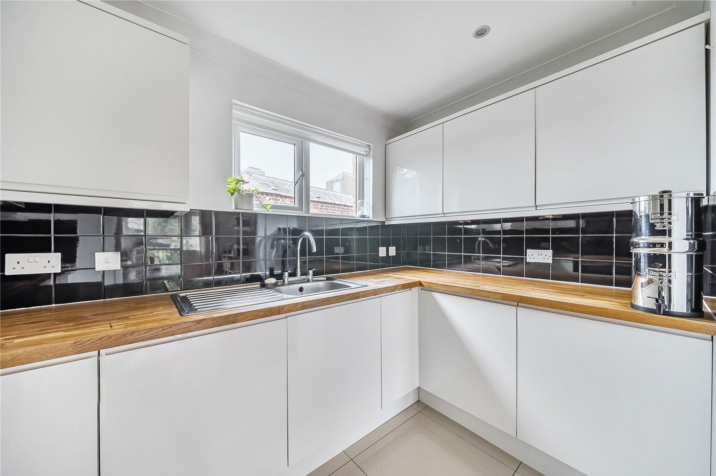 1 bedroom property for sale in Silverdale | Robinson Jackson