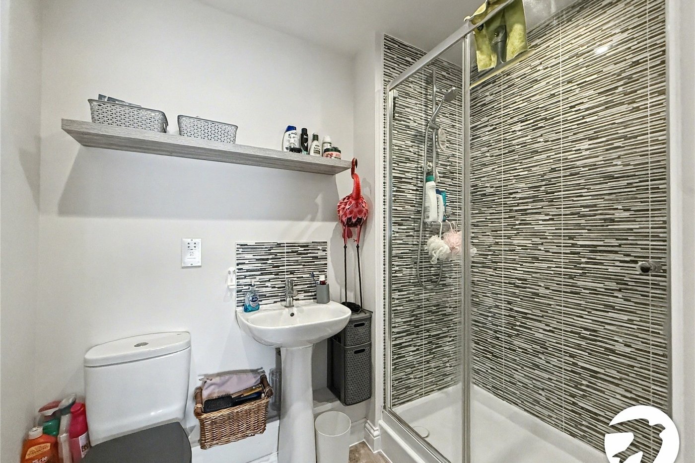 2 bedroom property for sale in Sittingbourne | Robinson Michael & Jackson