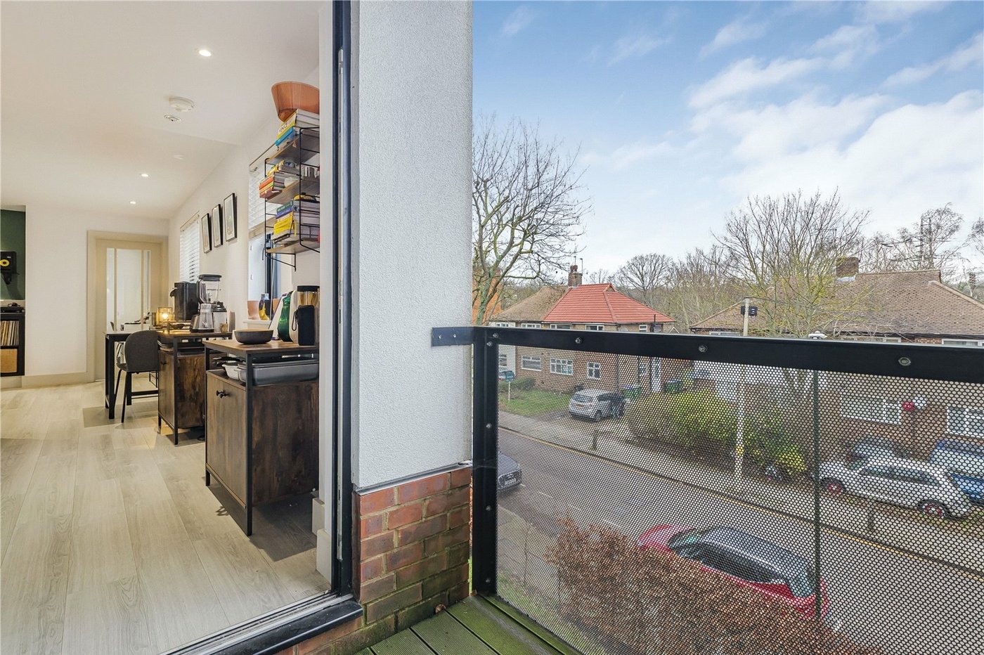 1 bedroom property for sale in 20 Lingfield Crescent | Robinson Jackson