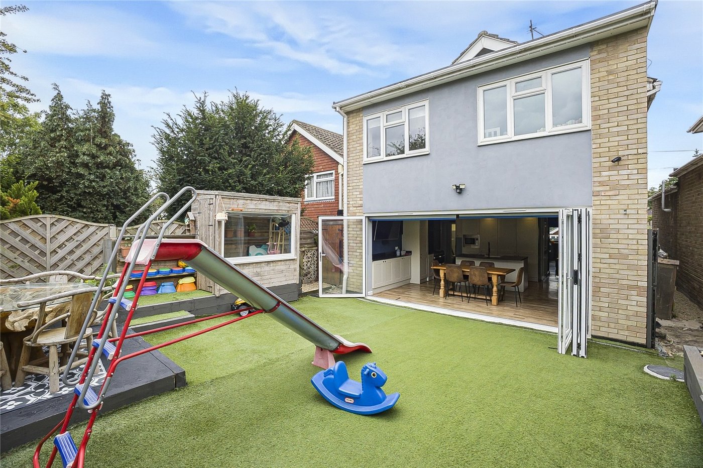 4 bedroom house for sale in Hextable | Robinson Jackson