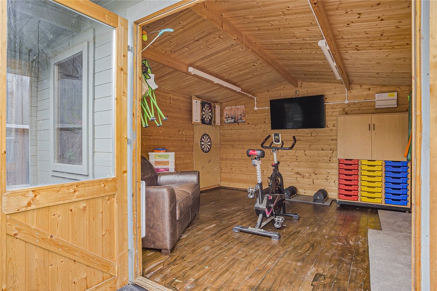 4 bedroom house for sale in Hextable | Robinson Jackson
