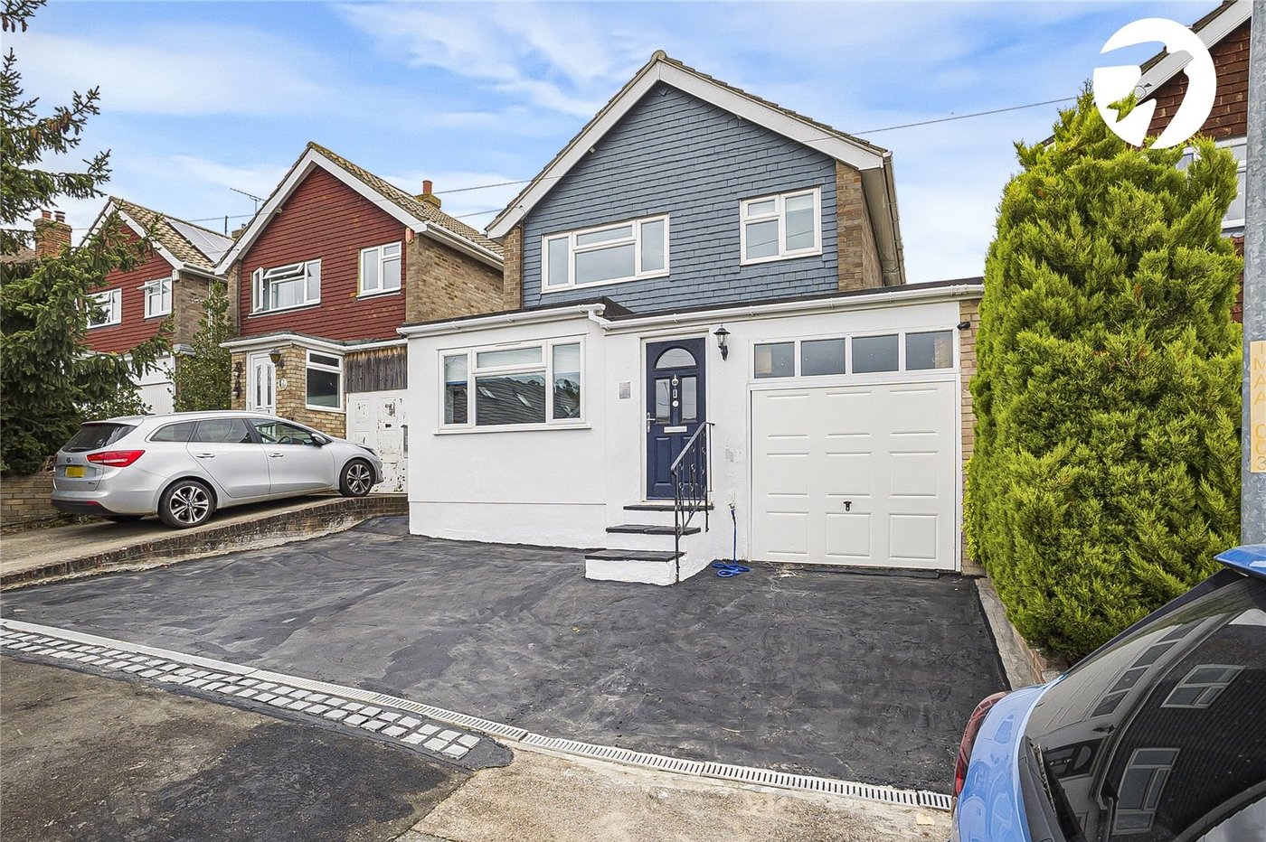 4 bedroom house for sale in Hextable | Robinson Jackson