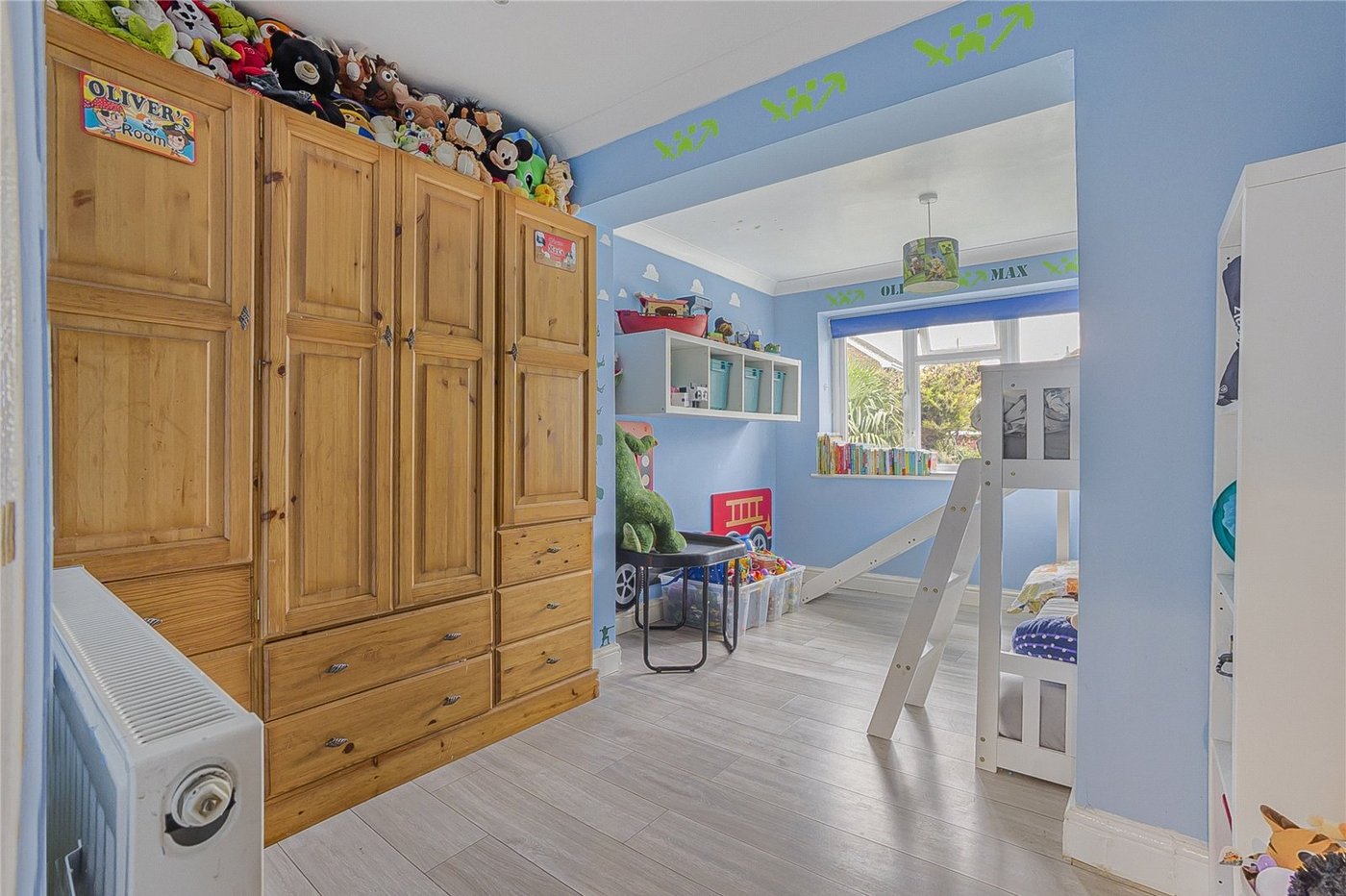 4 bedroom house for sale in Hextable | Robinson Jackson