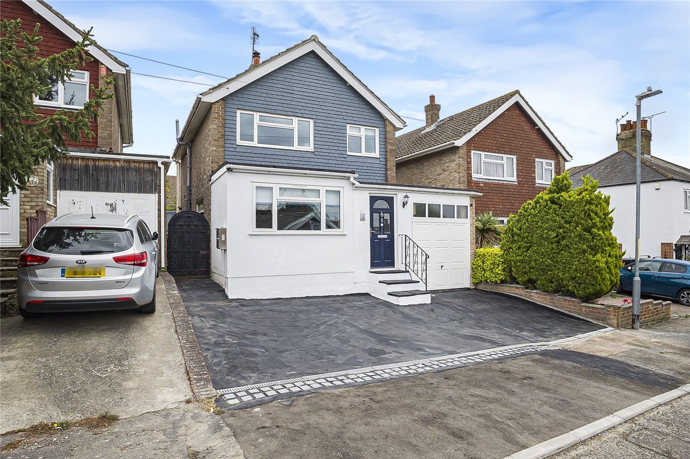4 bedroom house for sale in Hextable | Robinson Jackson