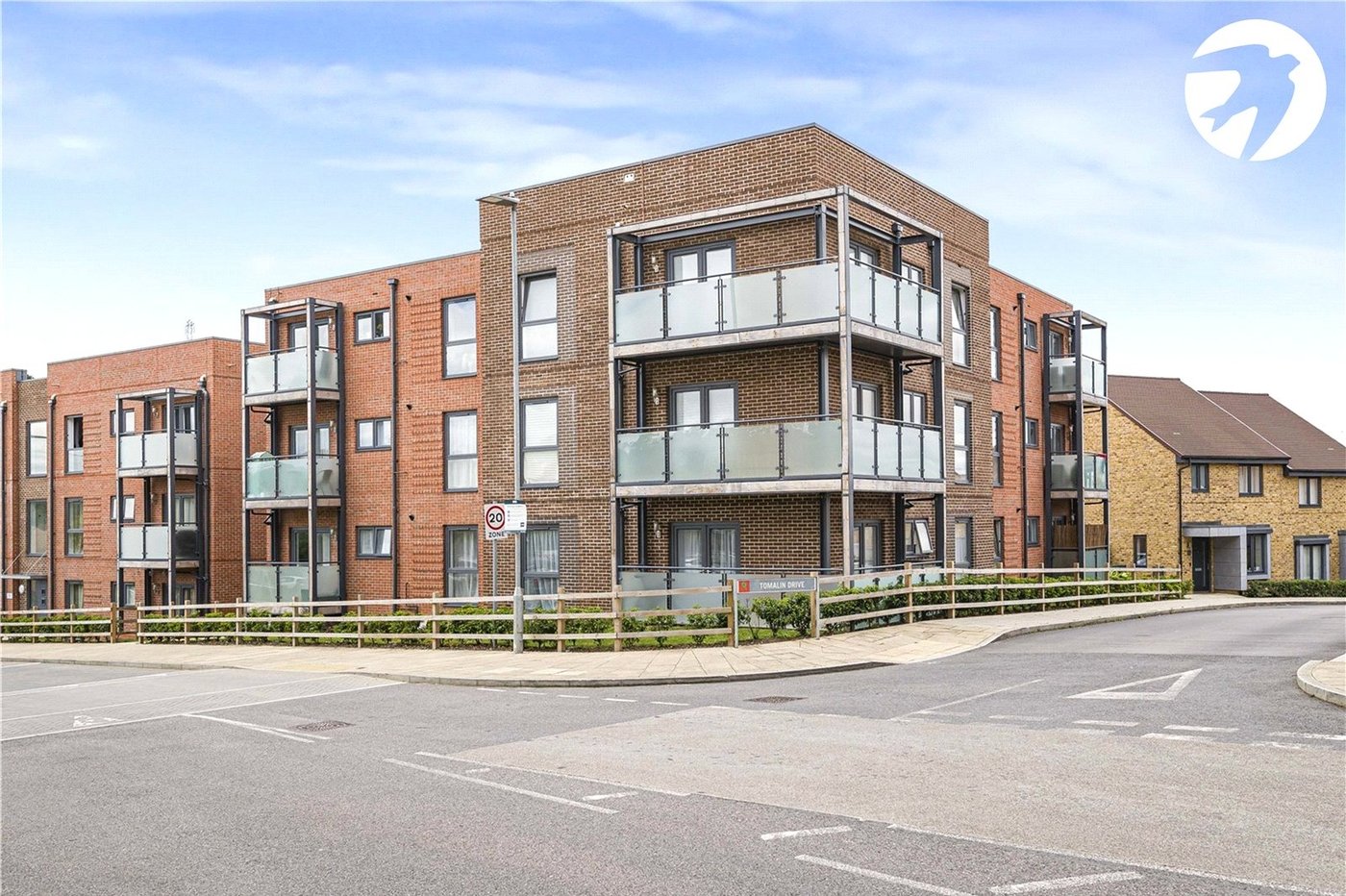 2 bedroom property for sale in Castle Hill | Robinson Jackson