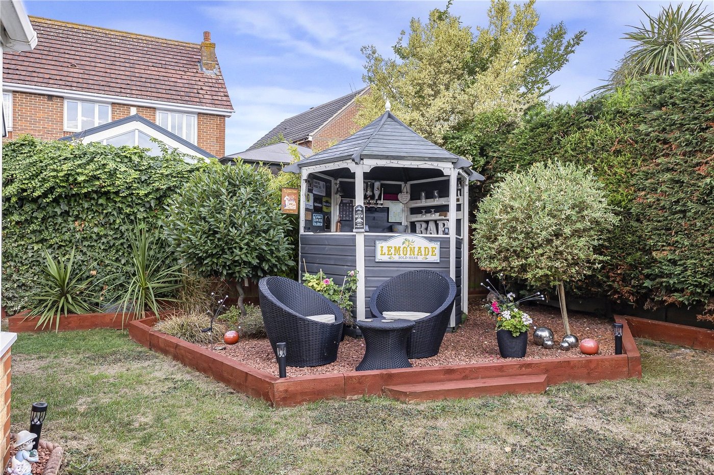 4 bedroom house for sale in High Halstow | Robinson Michael & Jackson