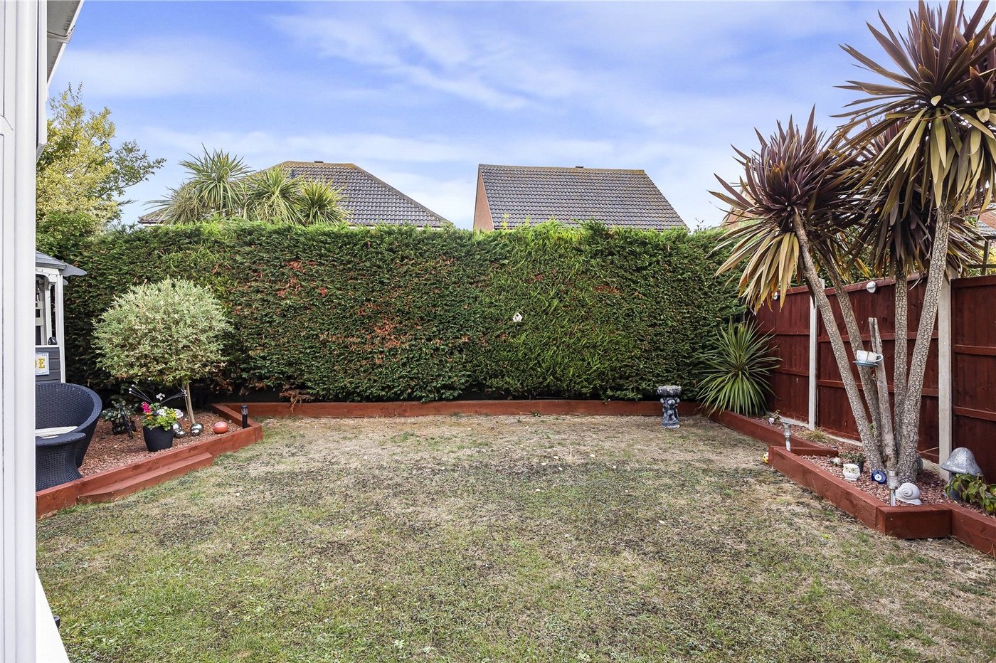 4 bedroom house for sale in High Halstow | Robinson Michael & Jackson