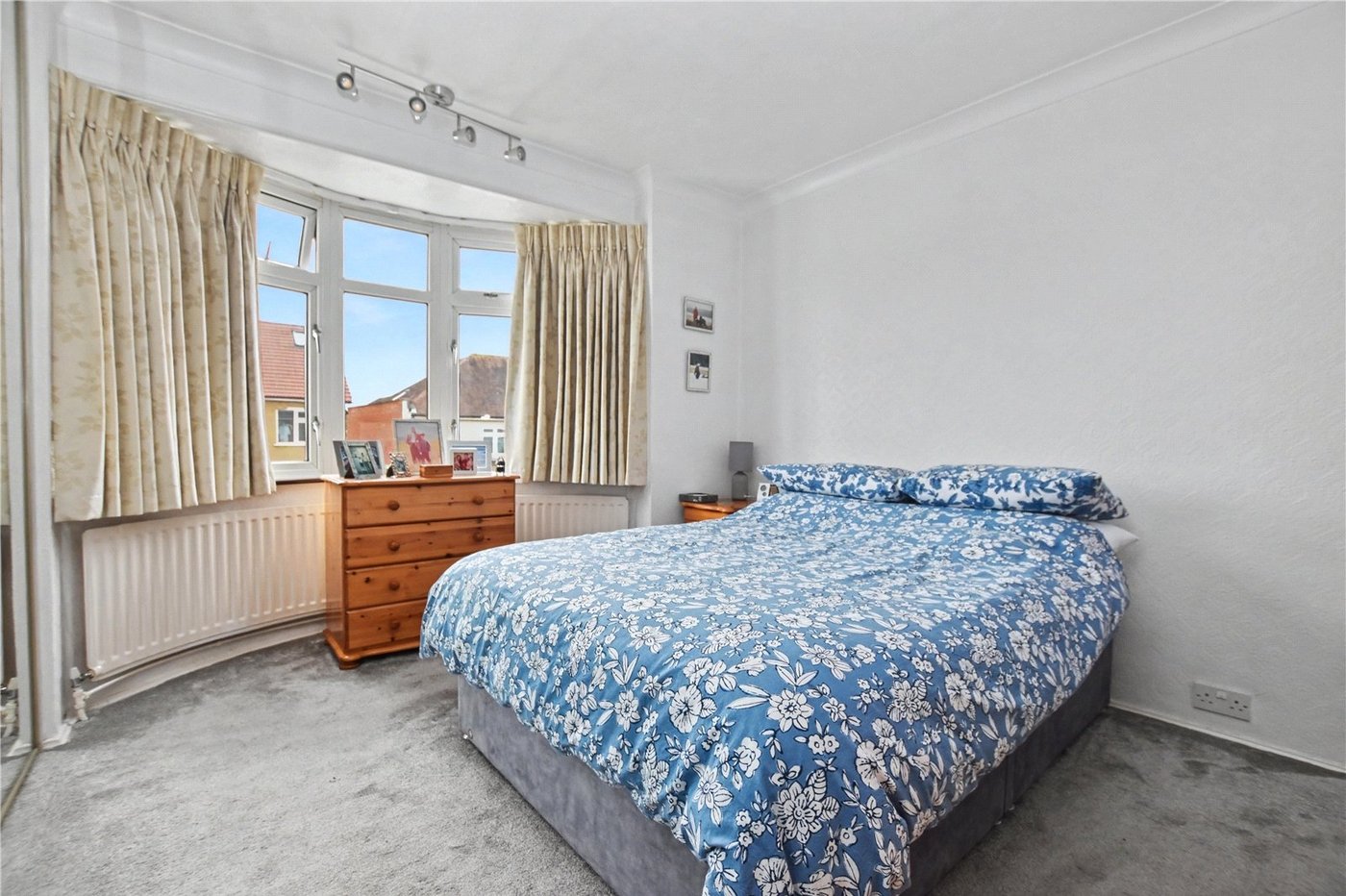 3 bedroom house for sale in Bexleyheath | Robinson Jackson