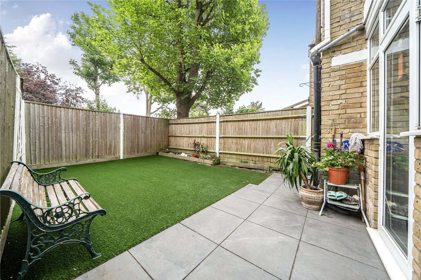 2 bedroom property for sale in College Road | Robinson Jackson