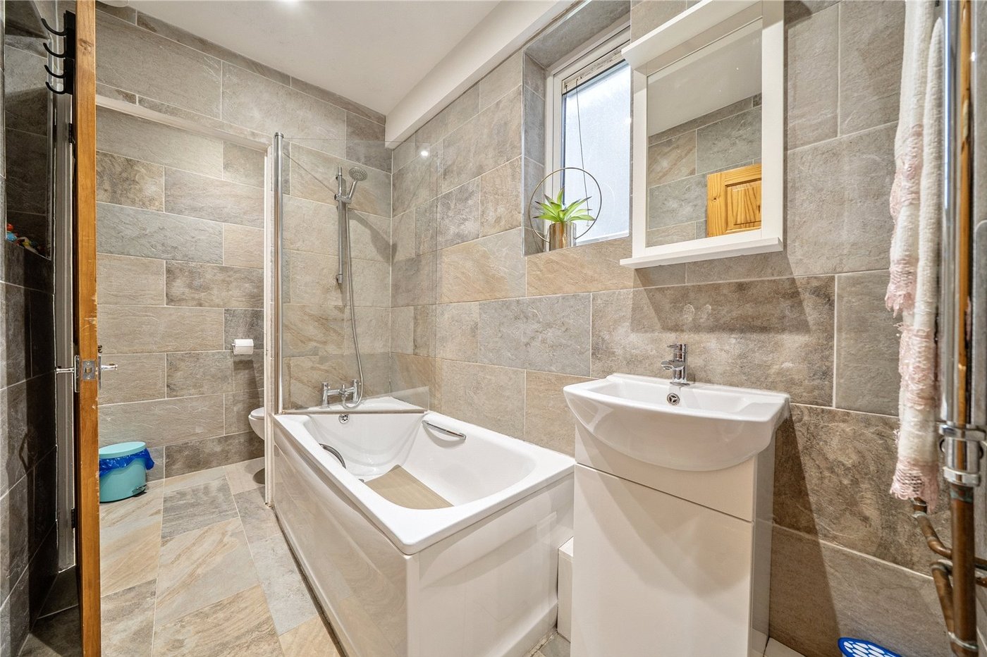 2 bedroom property for sale in College Road | Robinson Jackson