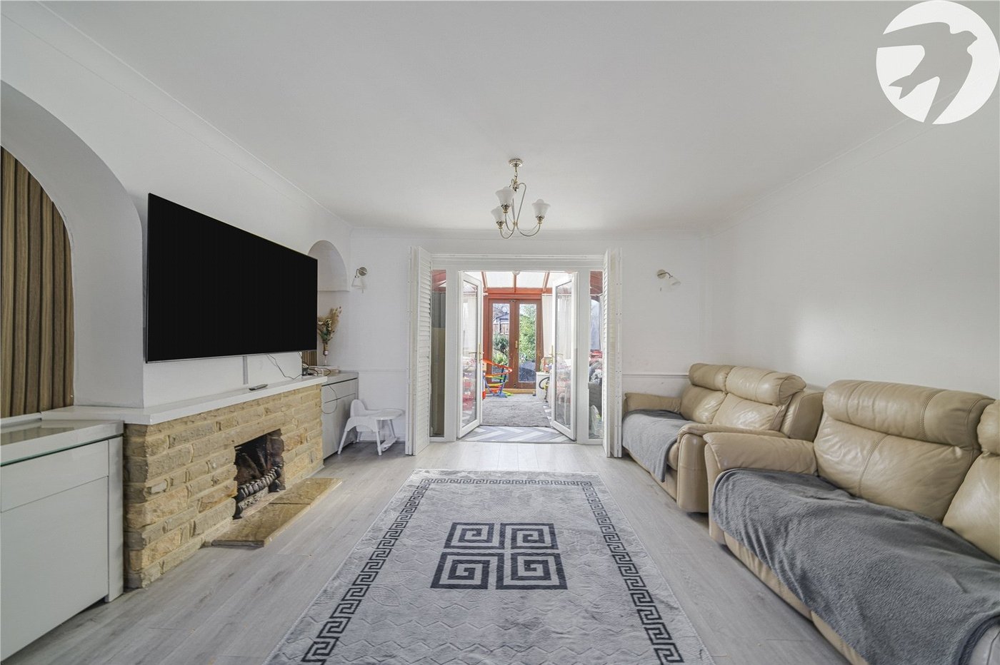 3 bedroom house for sale in Crayford | Robinson Jackson