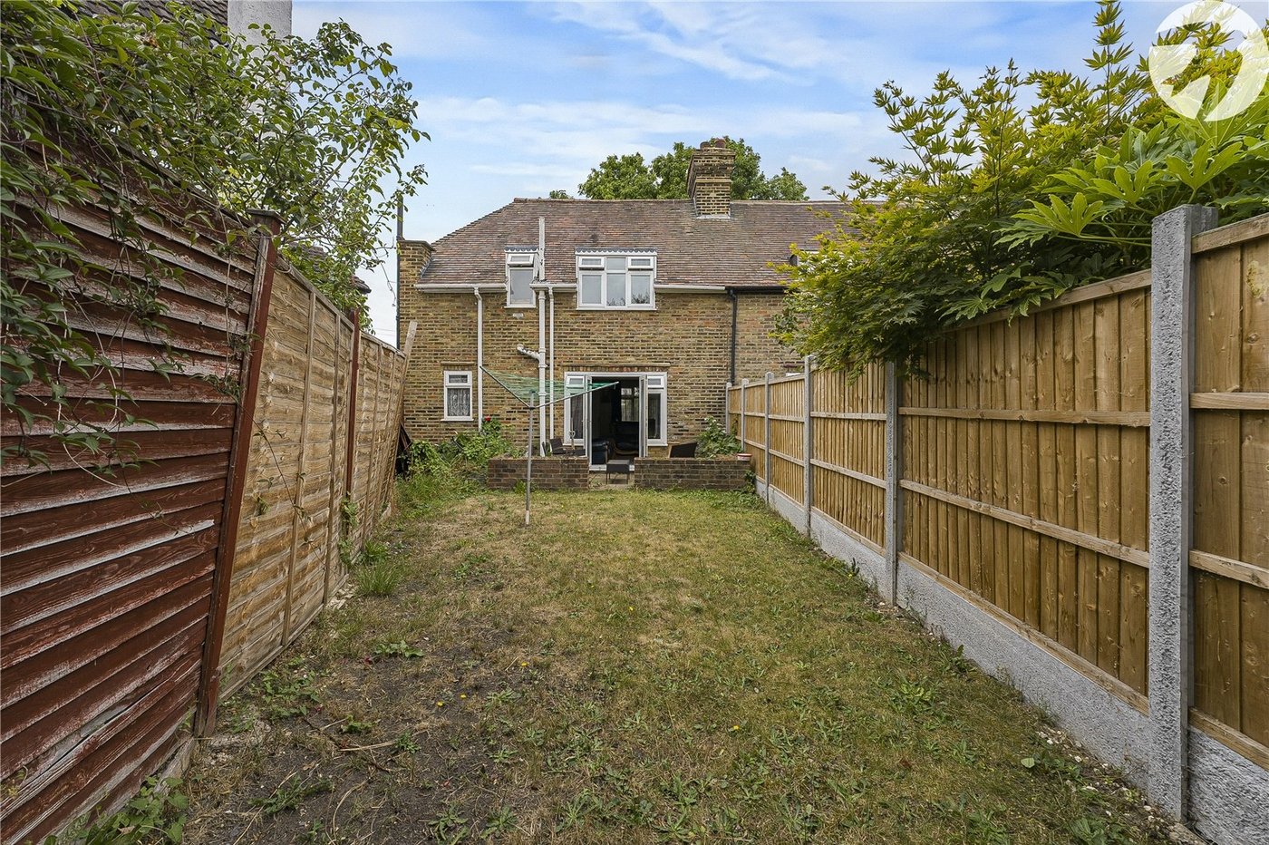 3 bedroom house for sale in Crayford | Robinson Jackson