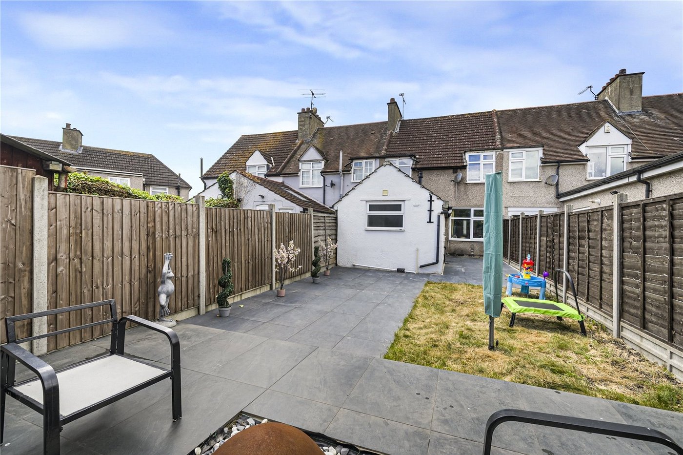 3 bedroom house for sale in Crayford | Robinson Jackson