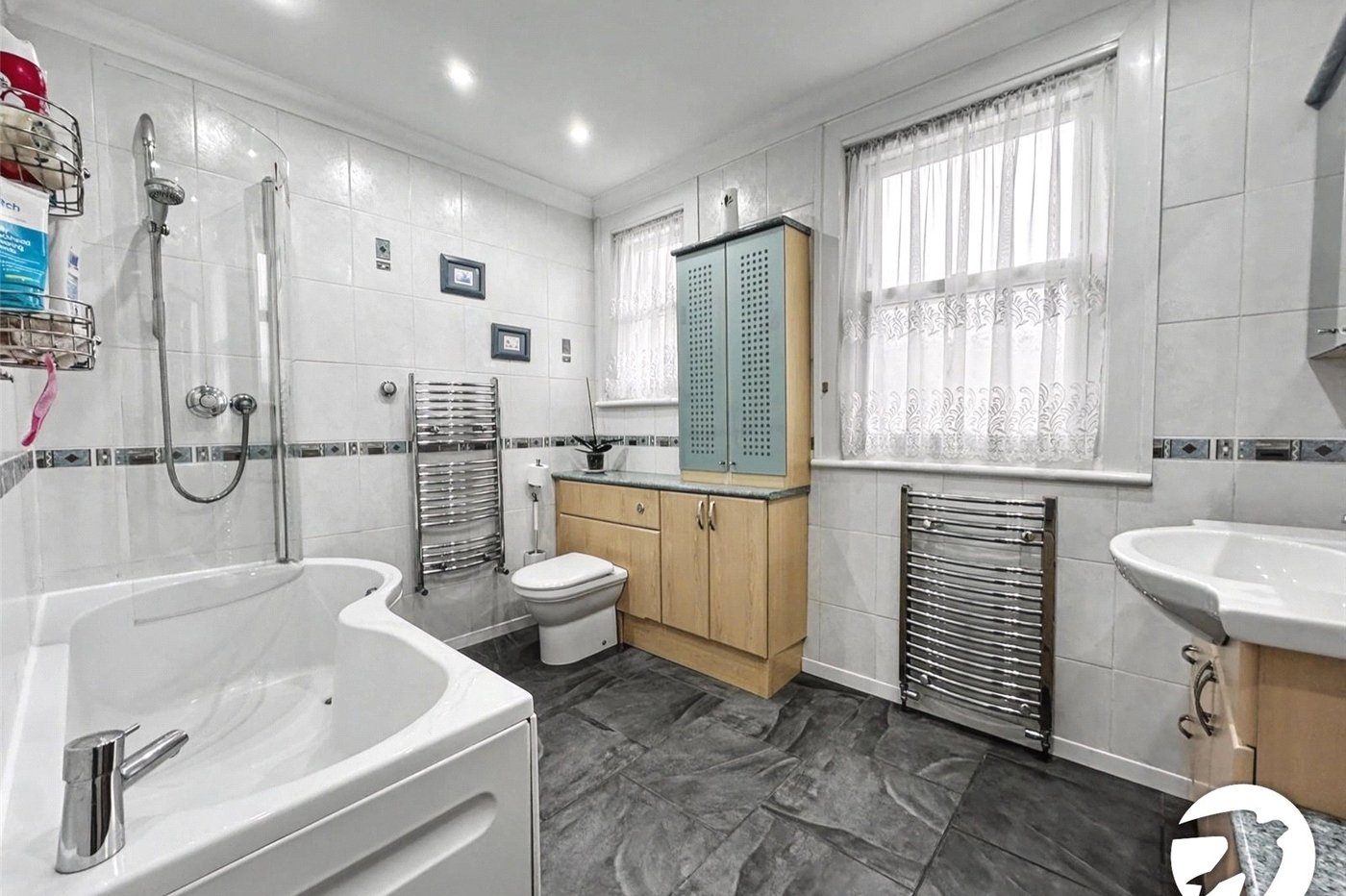 5 bedroom house for sale in Chatham | Robinson Michael & Jackson