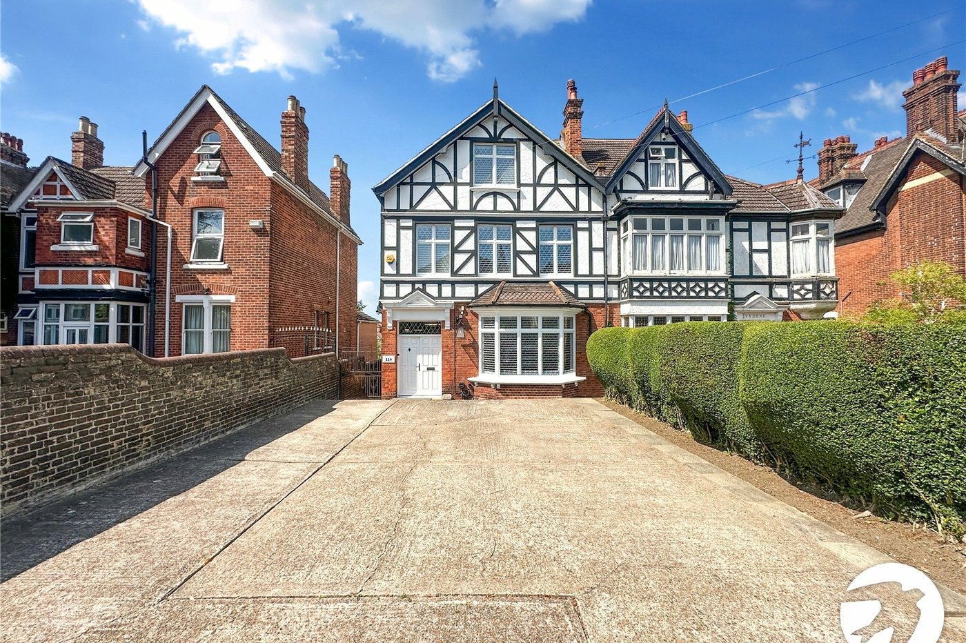 5 bedroom house for sale in Chatham | Robinson Michael & Jackson