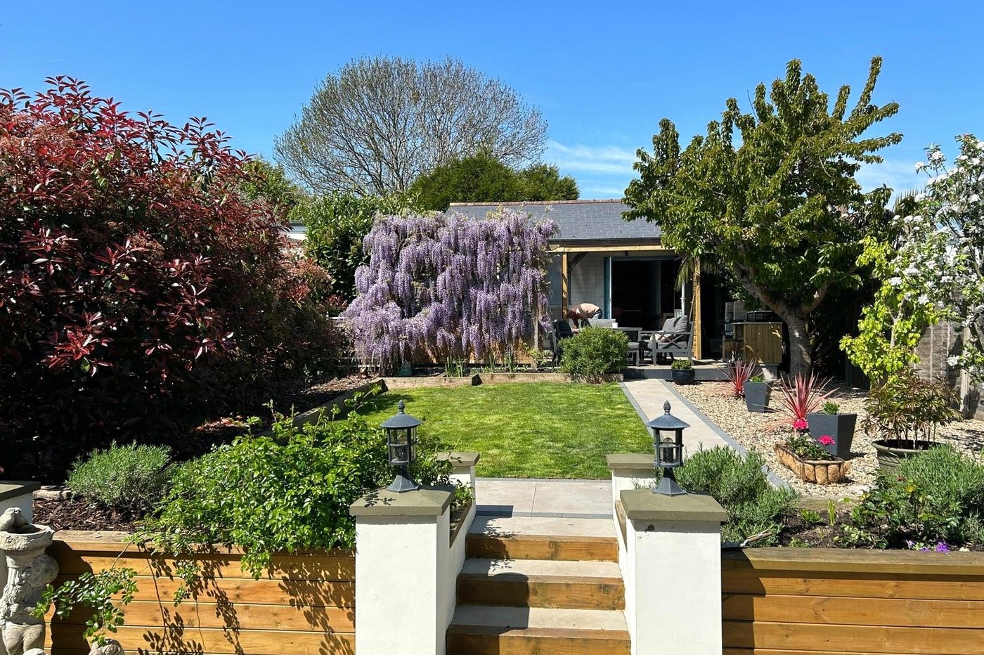 4 bedroom property for sale in Rainham | Robinson Michael & Jackson