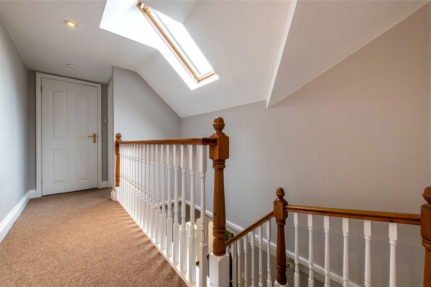 4 bedroom property for sale in Rainham | Robinson Michael & Jackson