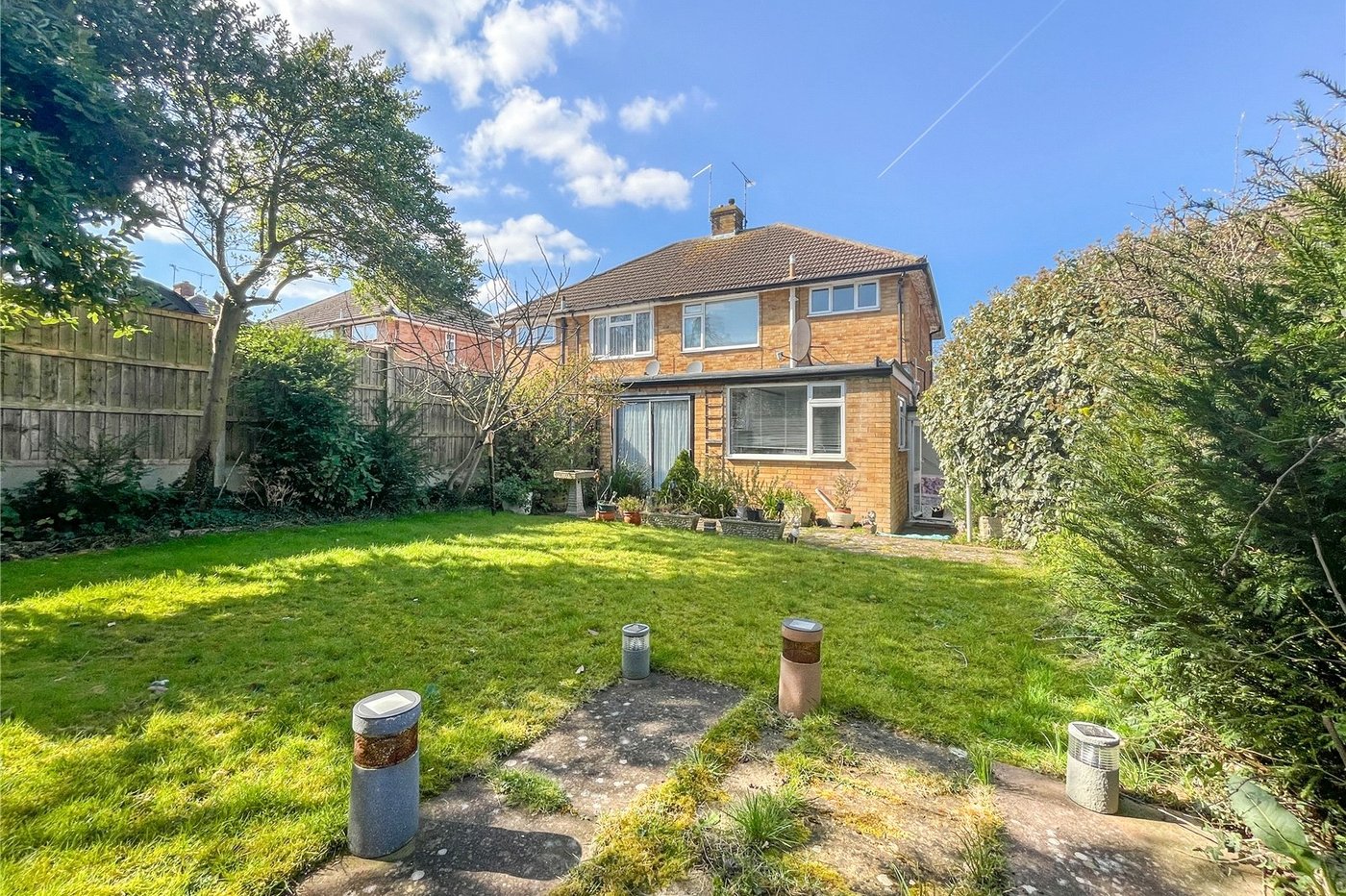 3 bedroom house for sale in Rainham | Robinson Michael & Jackson