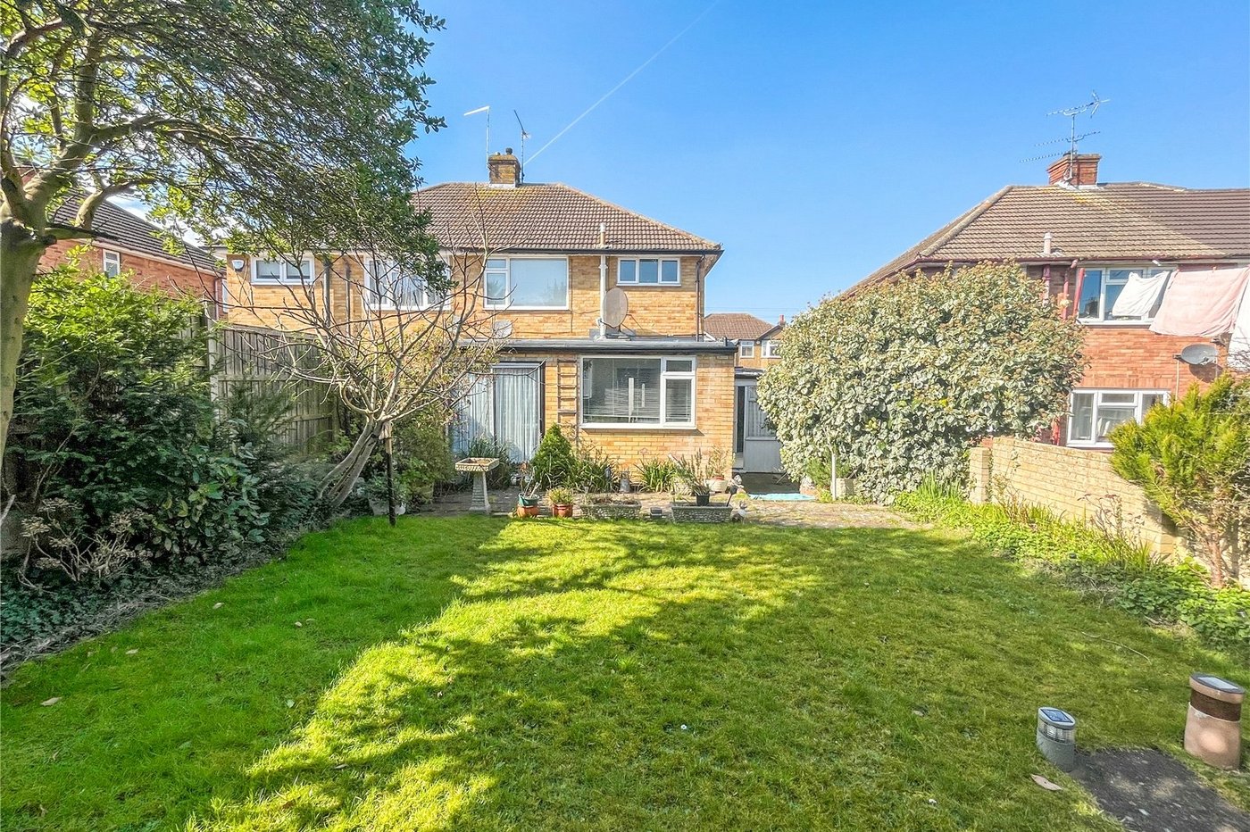 3 bedroom house for sale in Rainham | Robinson Michael & Jackson