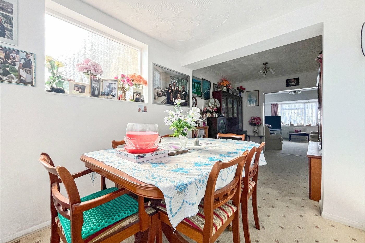 3 bedroom house for sale in Rainham | Robinson Michael & Jackson