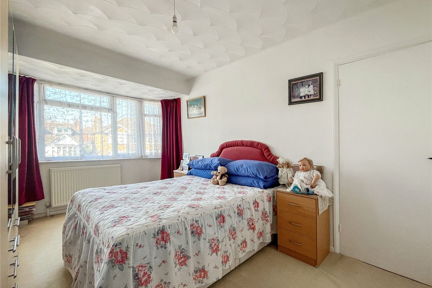 3 bedroom house for sale in Rainham | Robinson Michael & Jackson