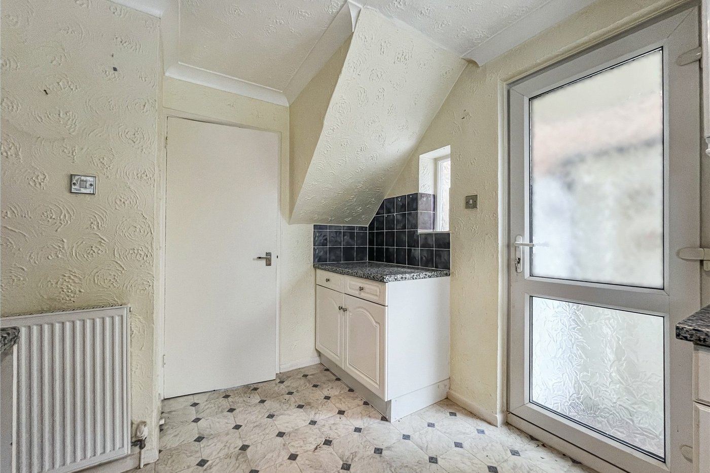 3 bedroom house for sale in Rainham | Robinson Michael & Jackson