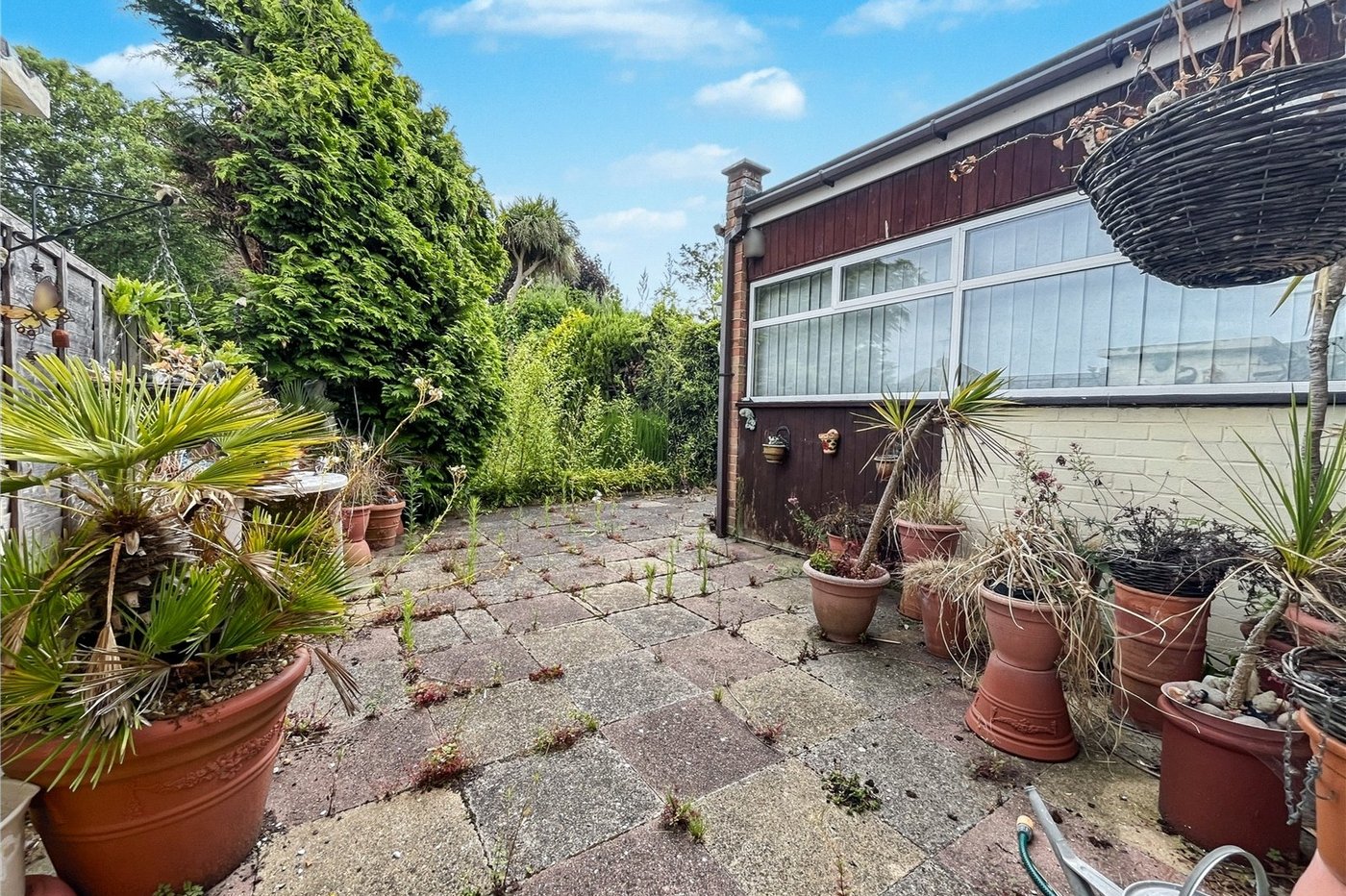 3 bedroom house for sale in Rainham | Robinson Michael & Jackson