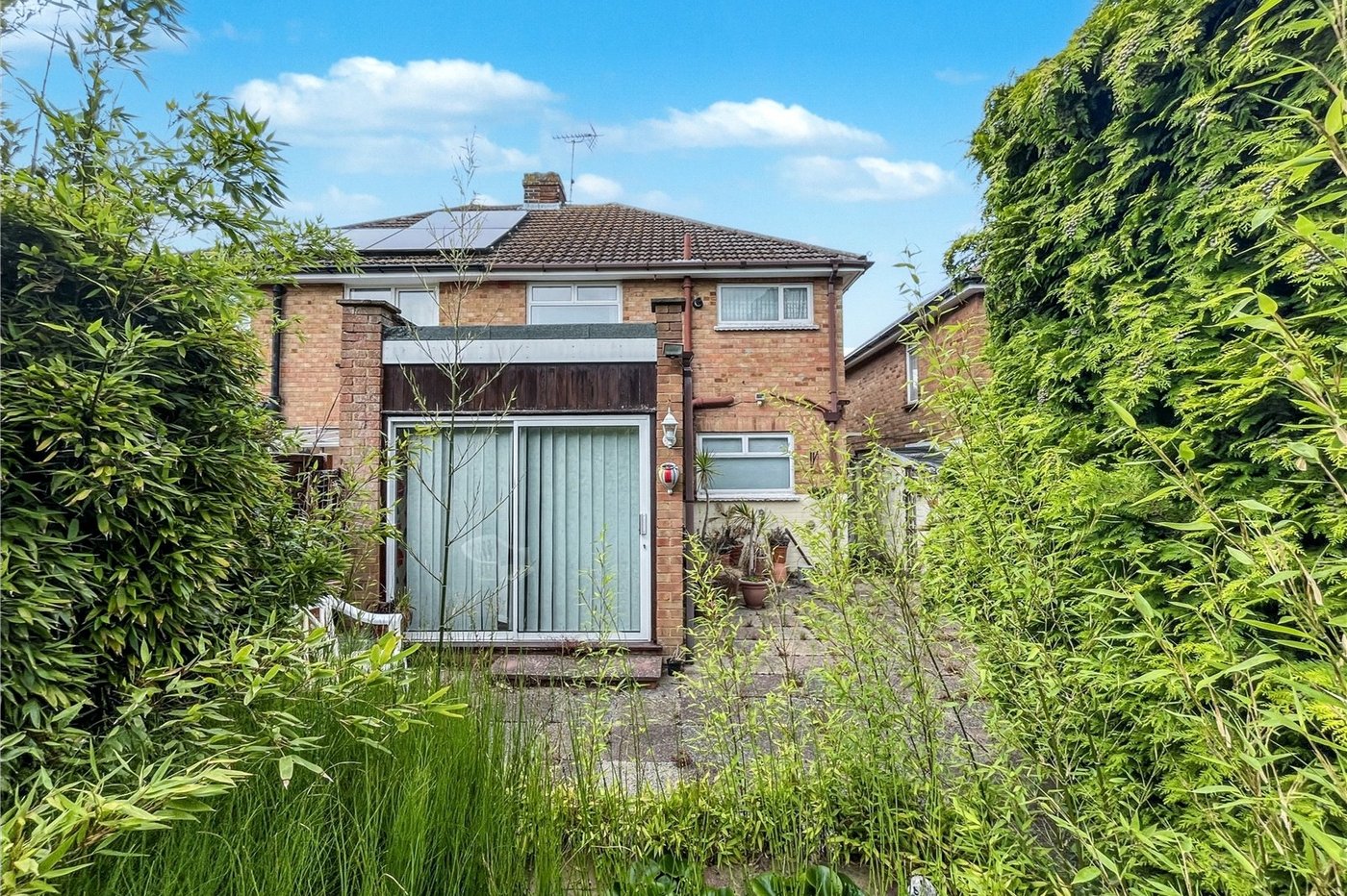 3 bedroom house for sale in Rainham | Robinson Michael & Jackson