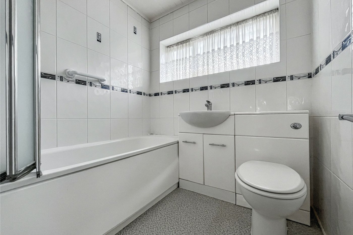 3 bedroom house for sale in Rainham | Robinson Michael & Jackson