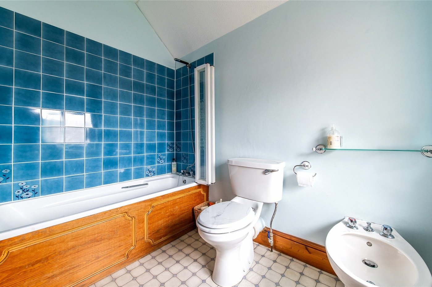 4 bedroom house for sale in Rainham | Robinson Michael & Jackson