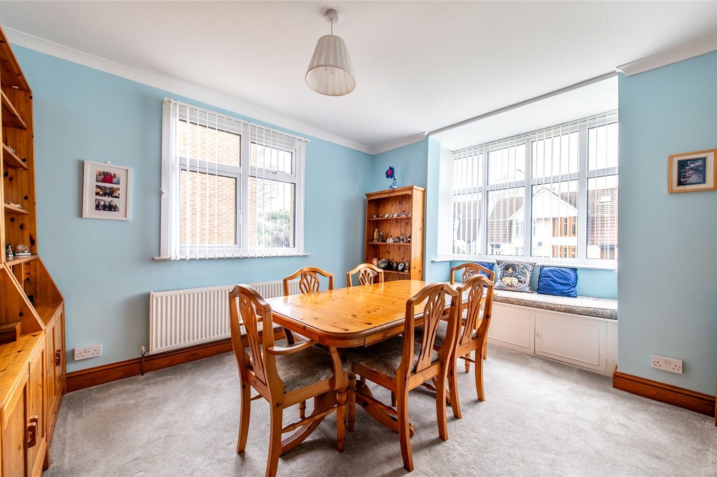 4 bedroom house for sale in Rainham | Robinson Michael & Jackson