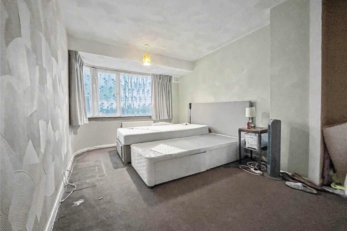 3 bedroom house for sale in Rainham | Robinson Michael & Jackson