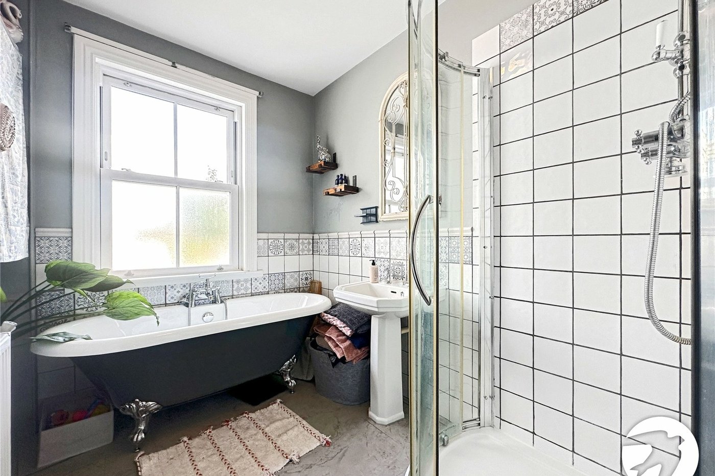 5 bedroom house for sale in Rochester | Robinson Michael & Jackson