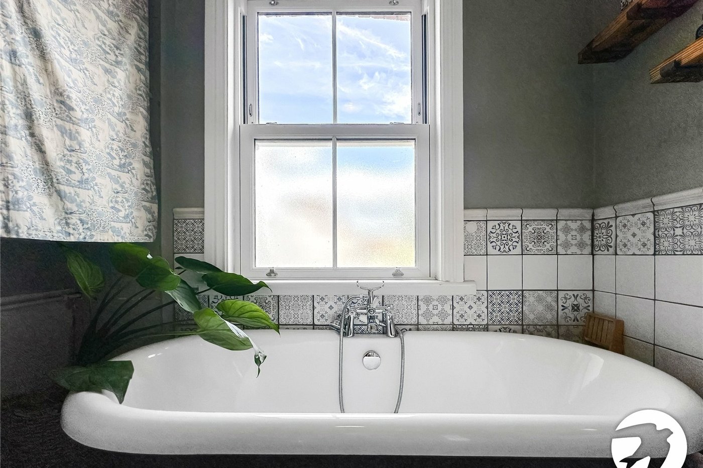 5 bedroom house for sale in Rochester | Robinson Michael & Jackson