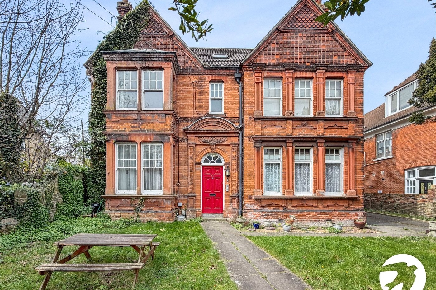2 bedroom property for sale in Rochester | Robinson Michael & Jackson