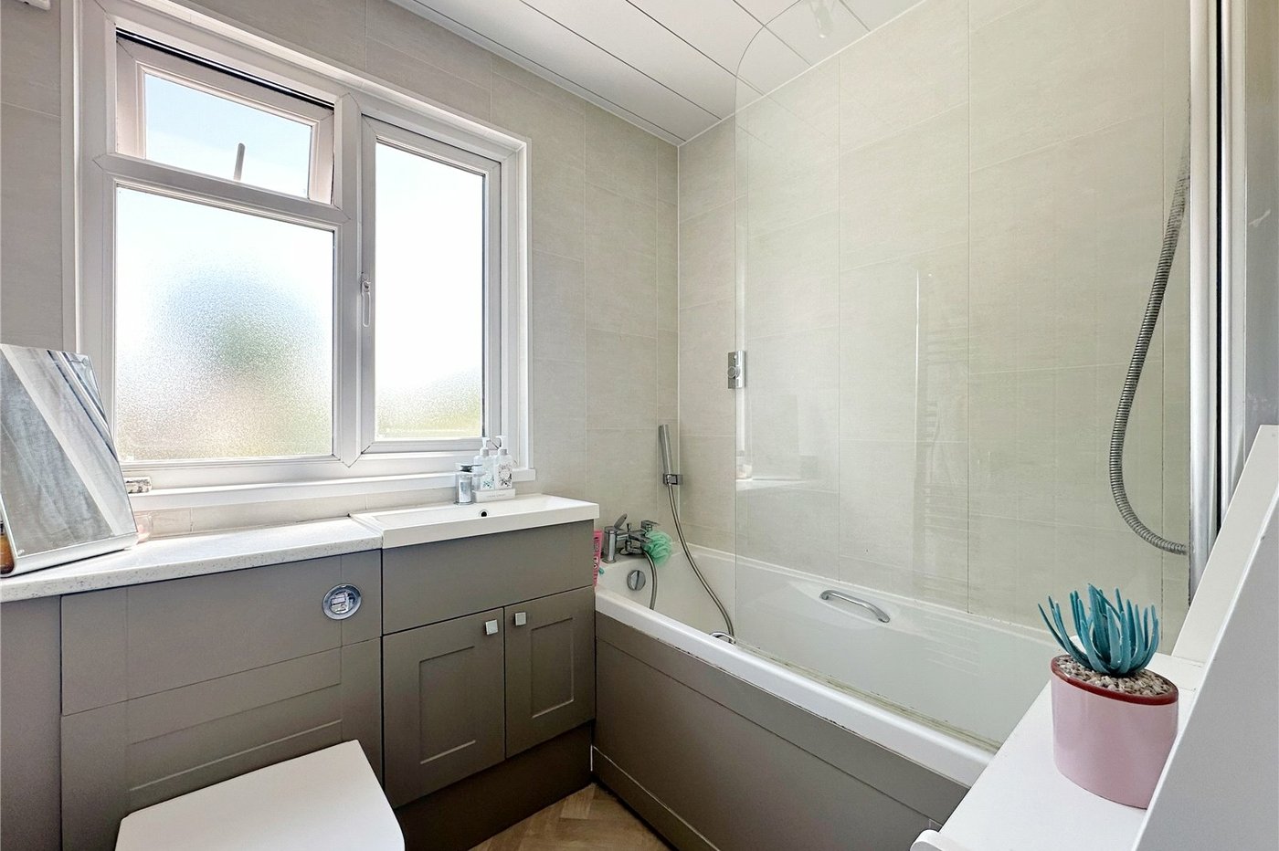 3 bedroom bungalow for sale in Wigmore | Robinson Michael & Jackson