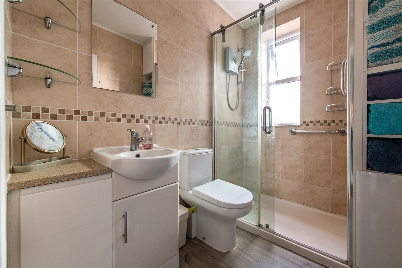 4 bedroom bungalow for sale in Wigmore | Robinson Michael & Jackson