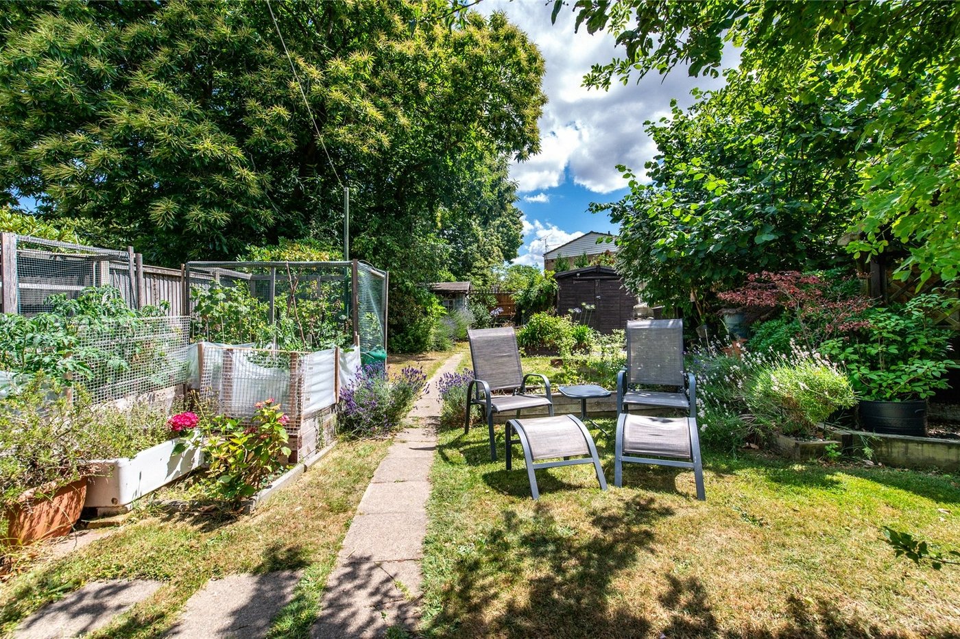 4 bedroom bungalow for sale in Wigmore | Robinson Michael & Jackson